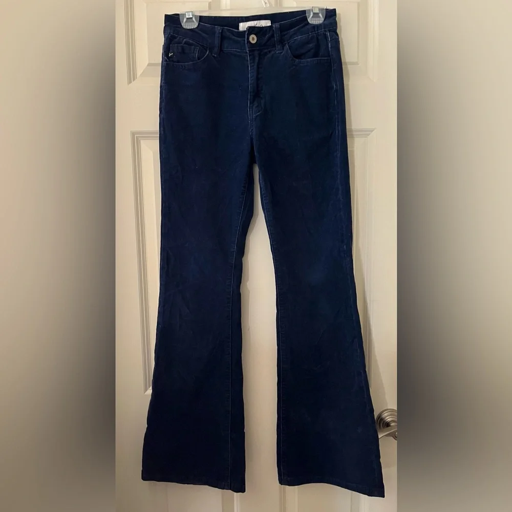 Women’s KanCan Estilo blue mini corduroy flare pants cotton spandex size 7/27